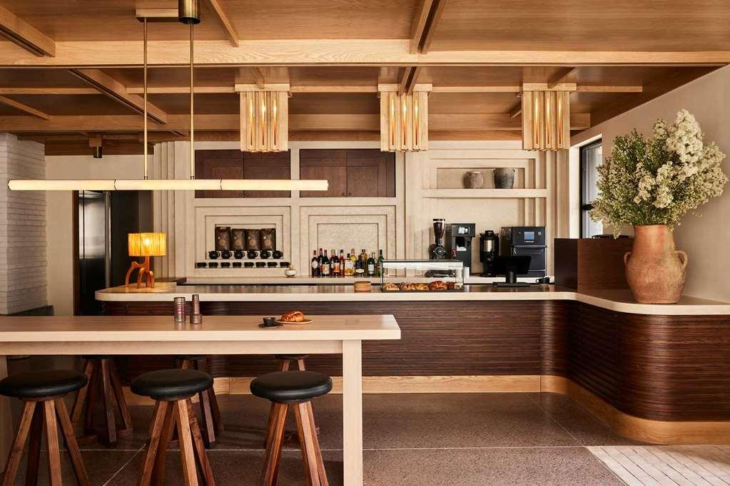 Hotel Mollie Aspen Restaurant photo